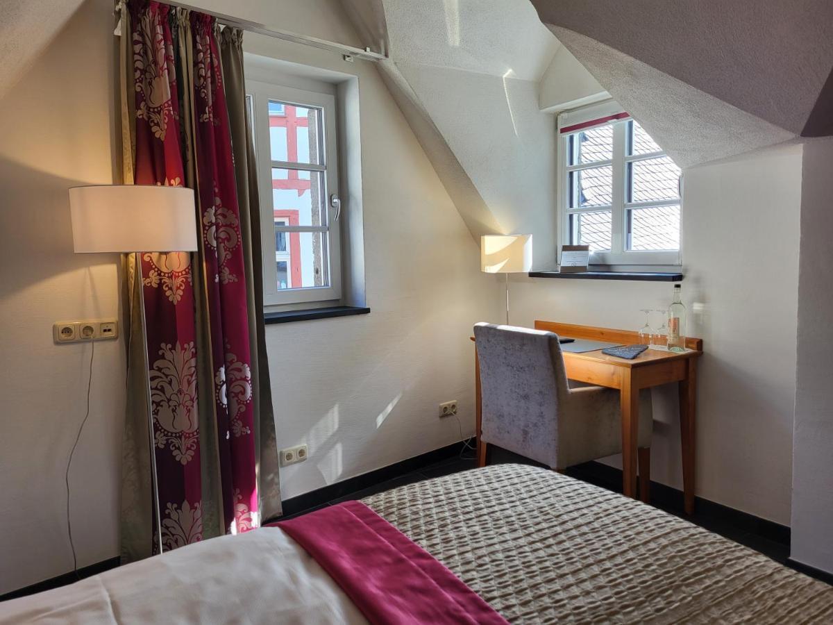 Hotel Restaurant Alte Stadtmauer 바일슈타인 외부 사진