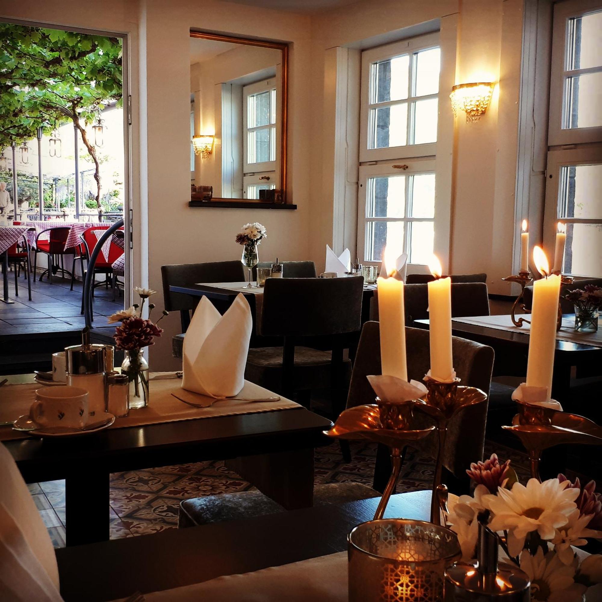Hotel Restaurant Alte Stadtmauer 바일슈타인 외부 사진