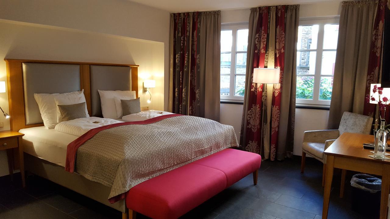 Hotel Restaurant Alte Stadtmauer 바일슈타인 외부 사진